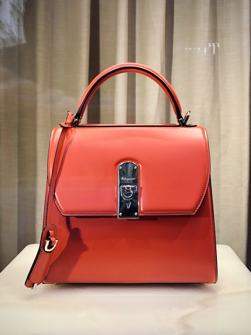 Prada Prada Re-Edition 2005 Nylon Black